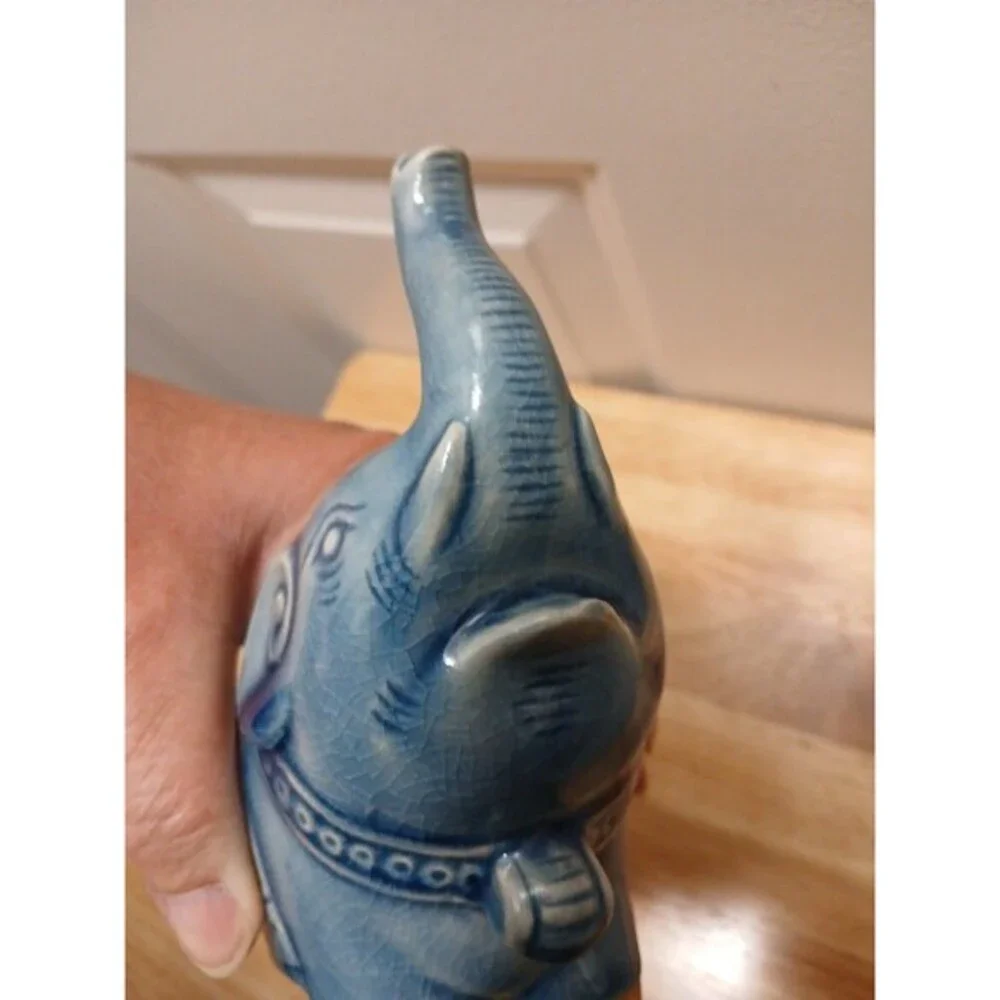 Baan Celadon Blue Elephant Crackle Glaze 6" x 5" Ornate Ceramic Thailand - Picture 12 of 16